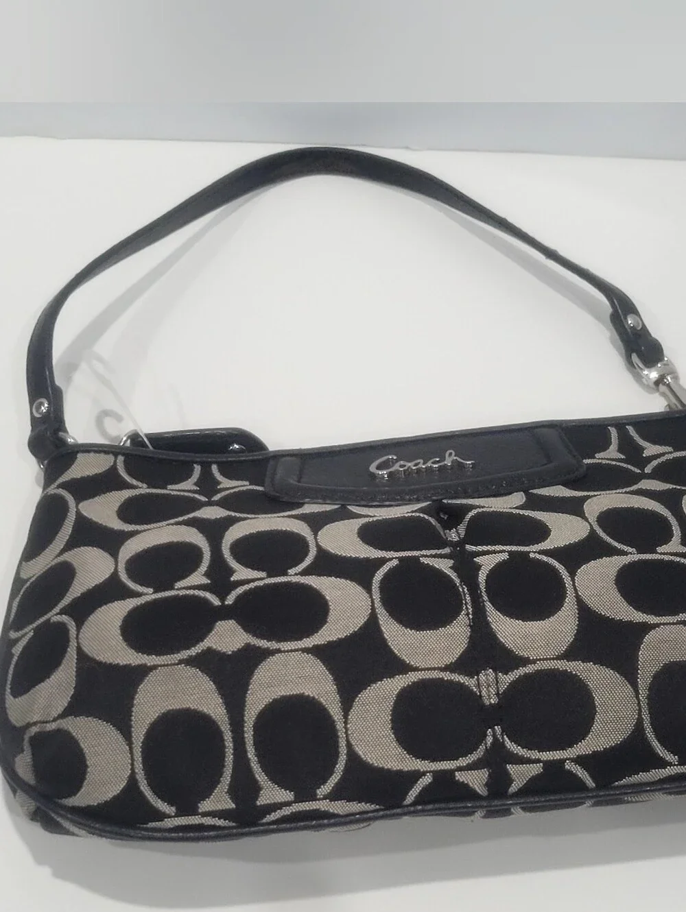 Coach Signature Canvas Leather Large Wristlet Black & Gray Purse